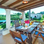 Owl Booking Villa Punta Magdalena - Family Holidays